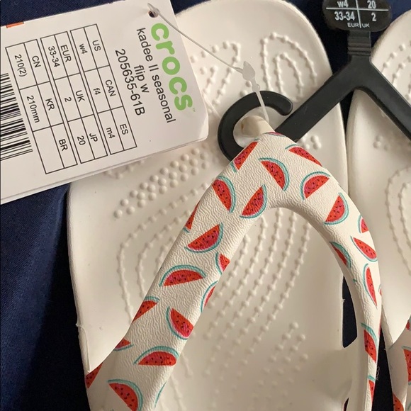 CROCS Flip Flop - Picture 3 of 4